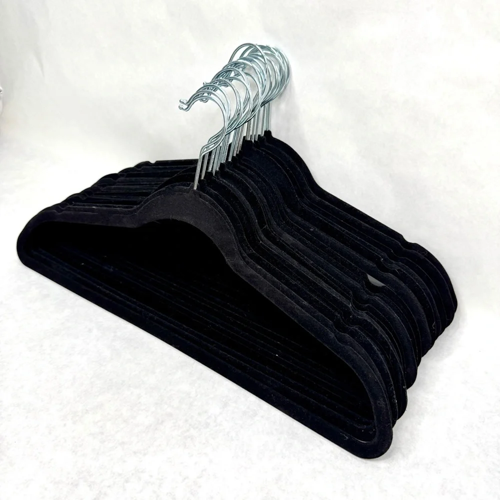 Lot of 30 Black Velvet Flocked Hangers